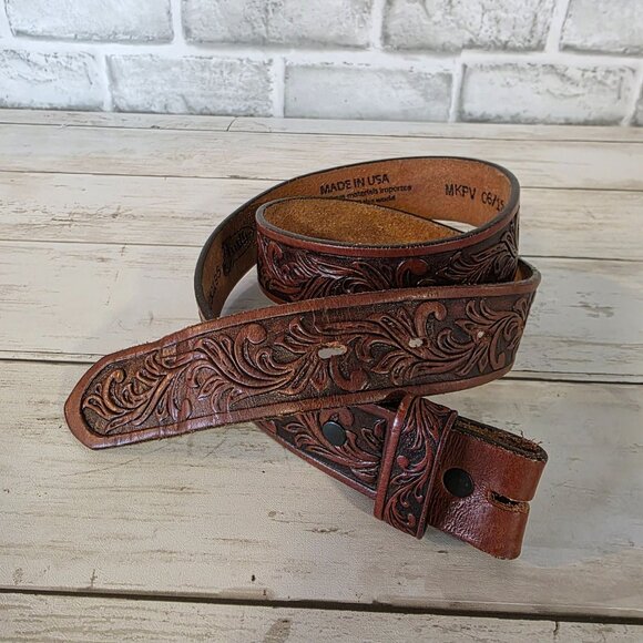 Justin Tooled Leather Belt Western Cowboy Scrolls sz 30 Made in USA - Picture 2 of 5